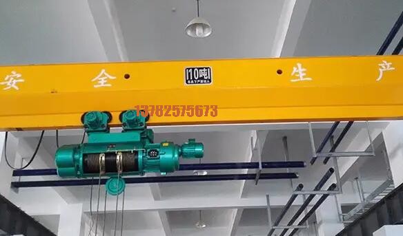 单梁起重机结构简单，生产加工方便快捷
